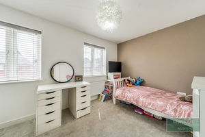 Photo 19- click for photo gallery